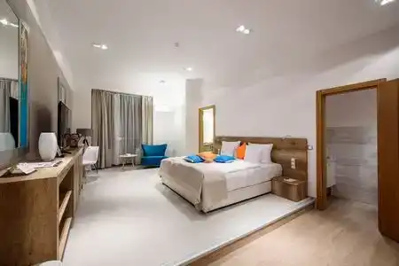 Karoly Corner Residences - 2