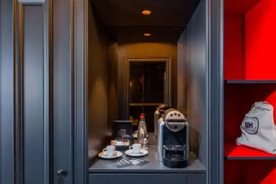 Debrah Brown, a Member of Browns - 27