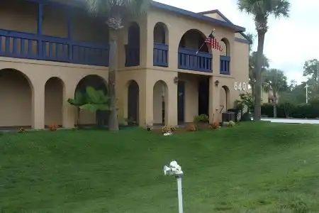 Sevilla Inn Kissimmee- Near Disney - 3