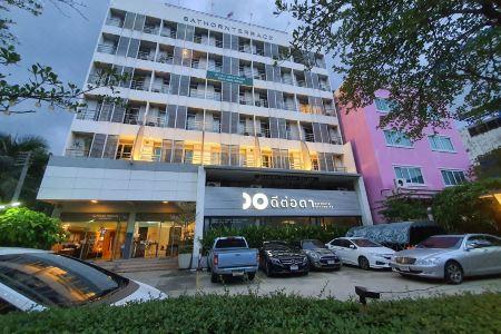 The Studio at Sathorn Terrace - 3