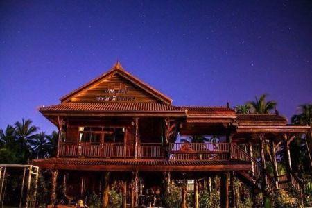 Ruean Thai Nai Bang by Pansak Resort - 5
