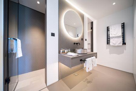 Villa Lastva is a Five Star Seafront Luxury Villa with Privite Pool - 19