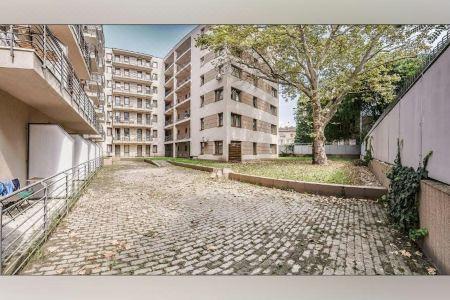 Prince Apartments - 8