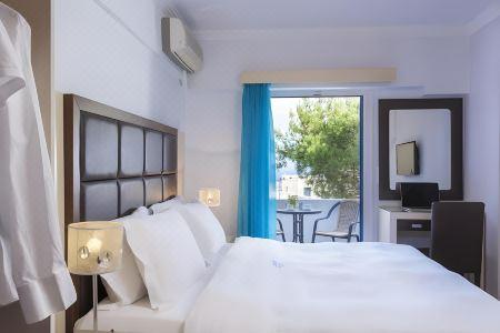 Loizos Stylish Residences - 66