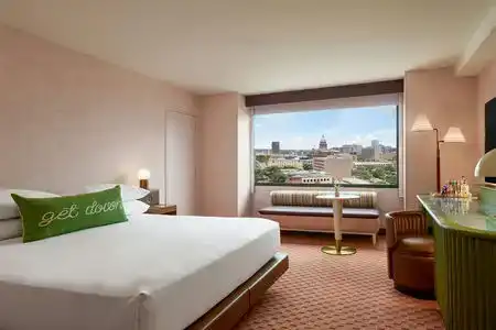 Renaissance Austin Downtown - 73