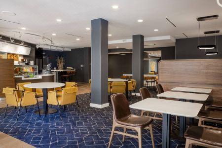 Courtyard by Marriott Orlando Altamonte Springs/Maitland - 9