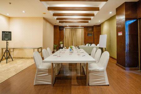 Royal Orchid Central Jaipur, Bani Park - 6