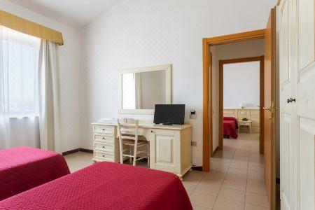 Rodia Inn - 4