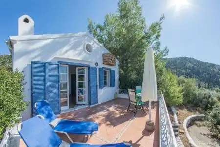 MELIKIRON LUXURY APARTMENTS - 7