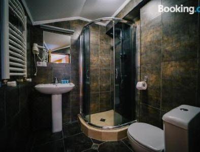 Alpenhaus Kazbegi & Restaurant - 30