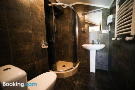 Alpenhaus Kazbegi & Restaurant - 41