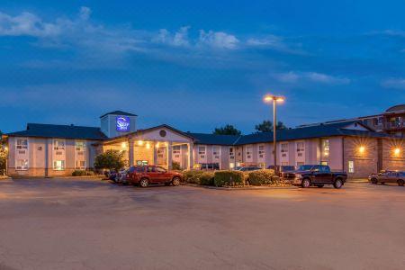 Sleep Inn - 6