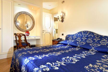 Suites Torre Dell'Orologio - 13