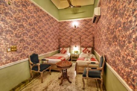 Nirbana Palace - A Heritage and Spa - 13
