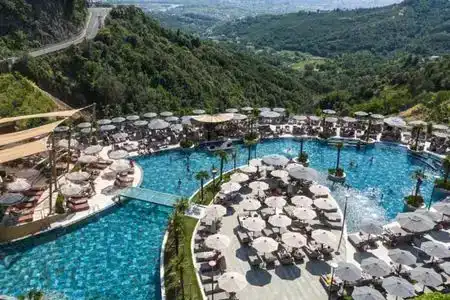 Select Hill Resort - 0