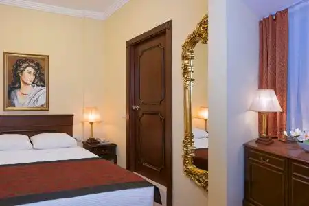 Town Antique Roman Palace - 29