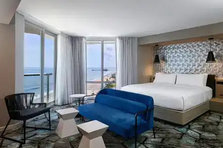 Renaissance Daytona Beach Oceanfront - 9