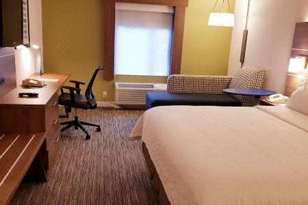 Holiday Inn Express & Suites SURREY by IHG - 87