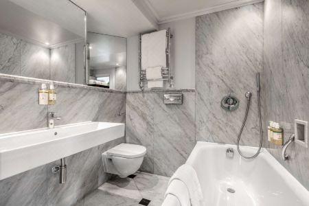 Radisson Blu, London Tottenham Court Road - 96