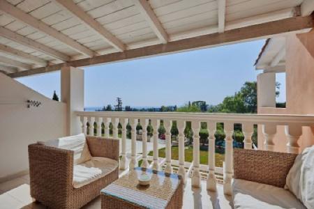 Lagoon Luxury Suites - 37