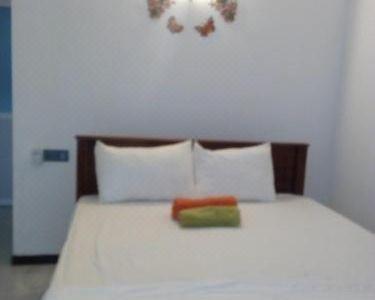 Moon Light Guest - 12