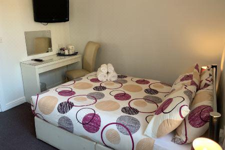 Austins Guest House - 4