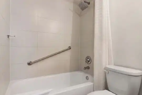 Roami at Habitat Brickell - 35