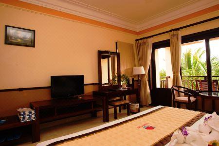 Golden Coast Resort & Spa - 44