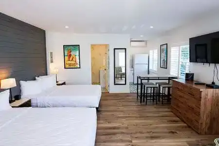 Devon Shores - 2