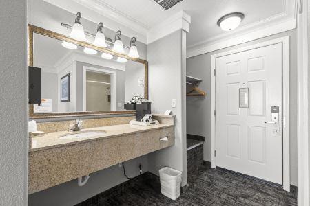 Beachcomber Motel - 35