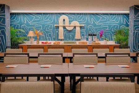 The Ambassador of Waikiki, Tapestry Collection by Hilton - 8