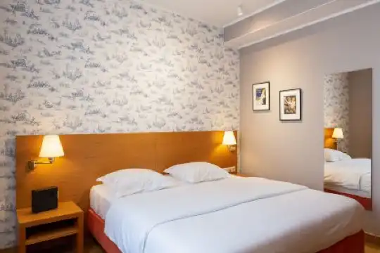 Perrin - Former Carlton - 70