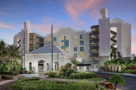 Embassy Suites by Hilton Orlando Lake Buena Vista Resort - 1