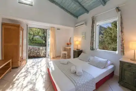 MELIKIRON LUXURY APARTMENTS - 56