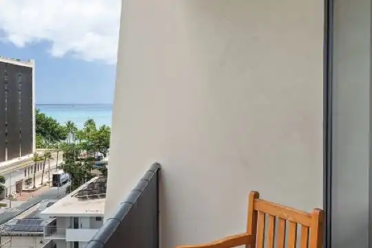 Castle Bamboo Waikīkī - 13