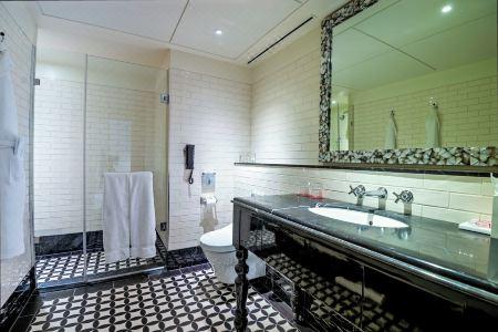 The Lalit London - 113