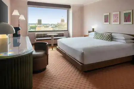 Renaissance Austin Downtown - 74