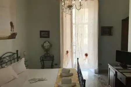 B&B Art Suite Principe Umberto - 5