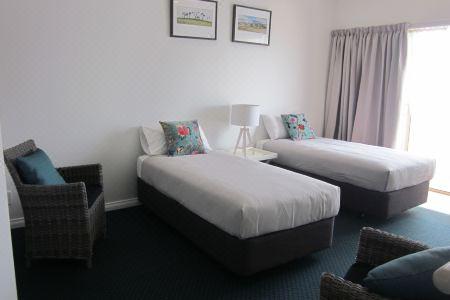 Beachfront Motel - 39