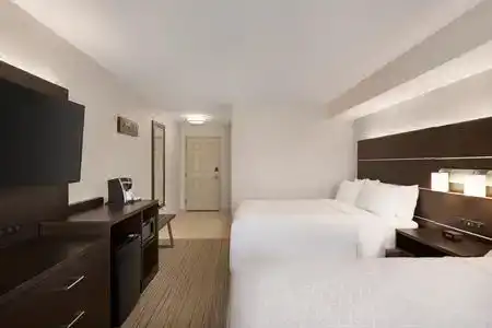 Holiday Inn Express & Suites SARASOTA EAST - I-75 by IHG - 22