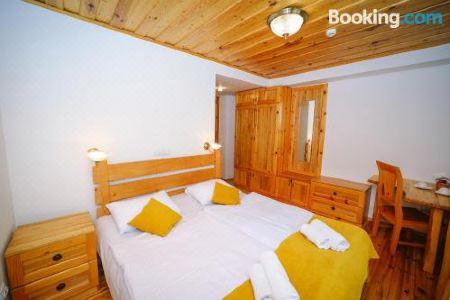 Alpenhaus Kazbegi & Restaurant - 21