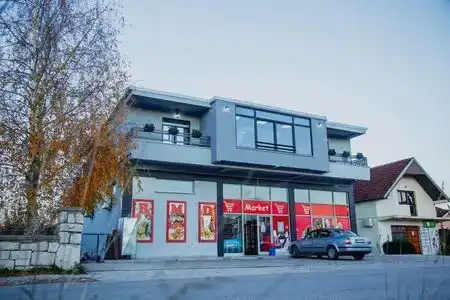 Mark's Palace - 0
