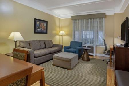 Best Western Plus Hospitality House - 51
