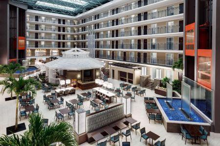 Embassy Suites by Hilton Orlando Lake Buena Vista Resort - 6