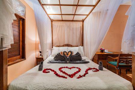 Honeymoon Guesthouse - 150