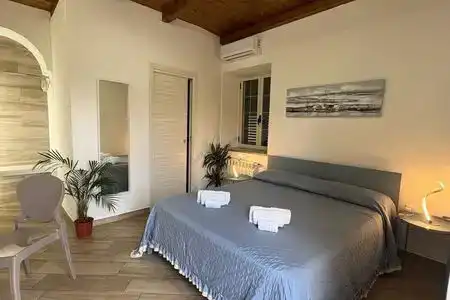 Villa Garden - 1
