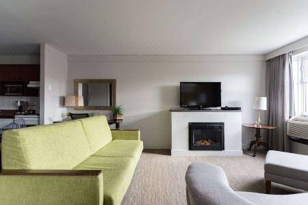 Champlain - 40