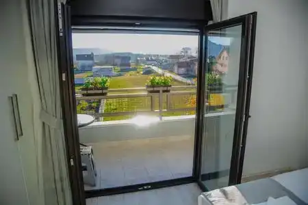 Mark's Palace - 9