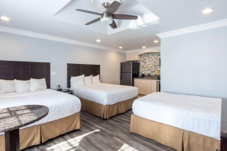 Crystal Lodge Motel - 47