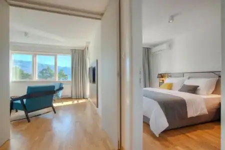 Fontana Seafront Residences - 40